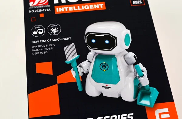 Robot intelligent_3 Interaktívny Robot pre deti